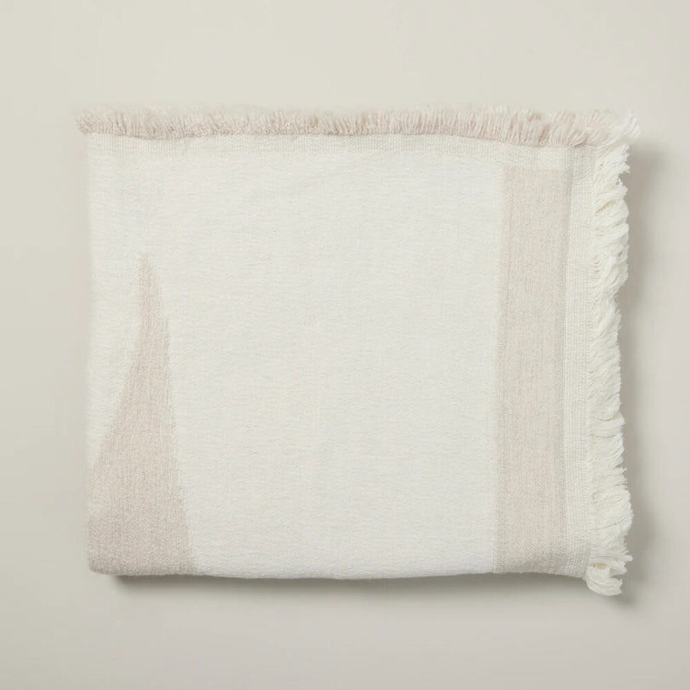 JACQUARD PRINTED THROW, IVORY/NATURAL​